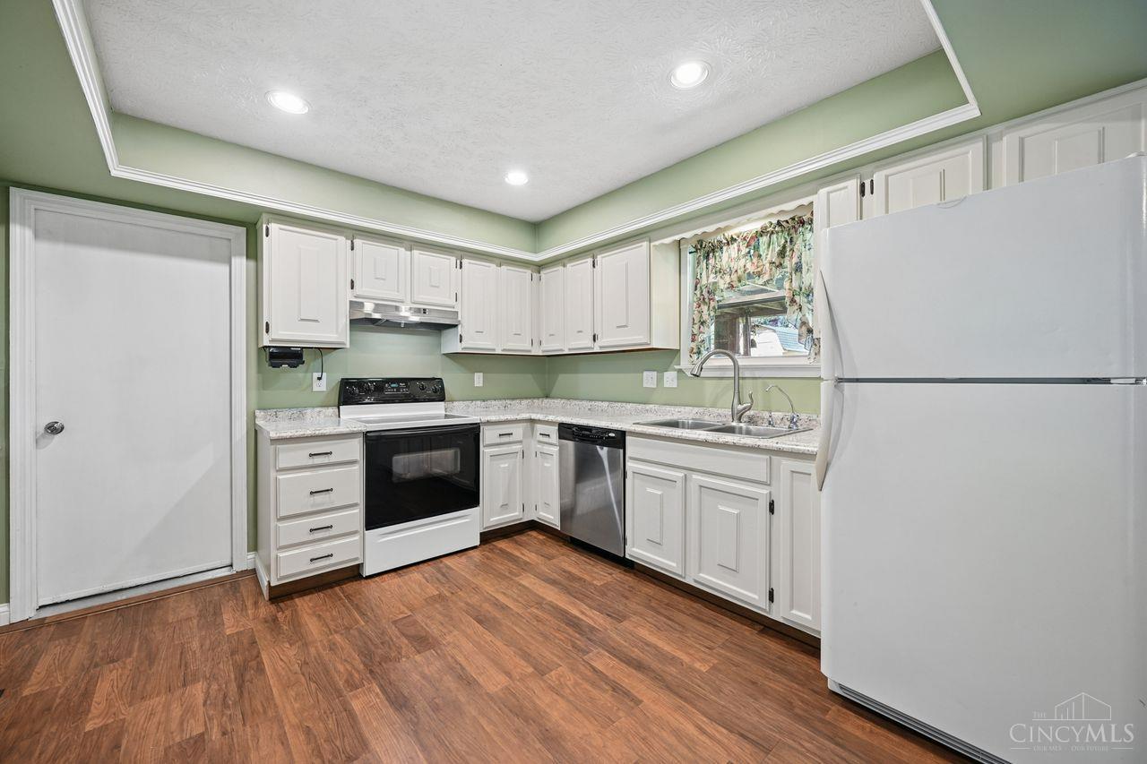 3760 Dust Commander Drive