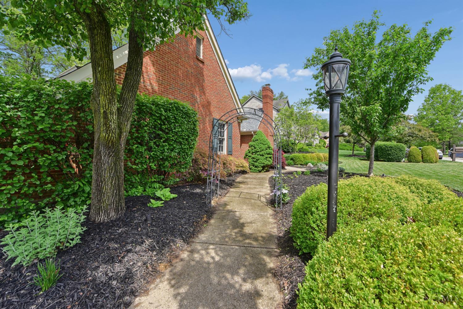 119 Lexington Drive