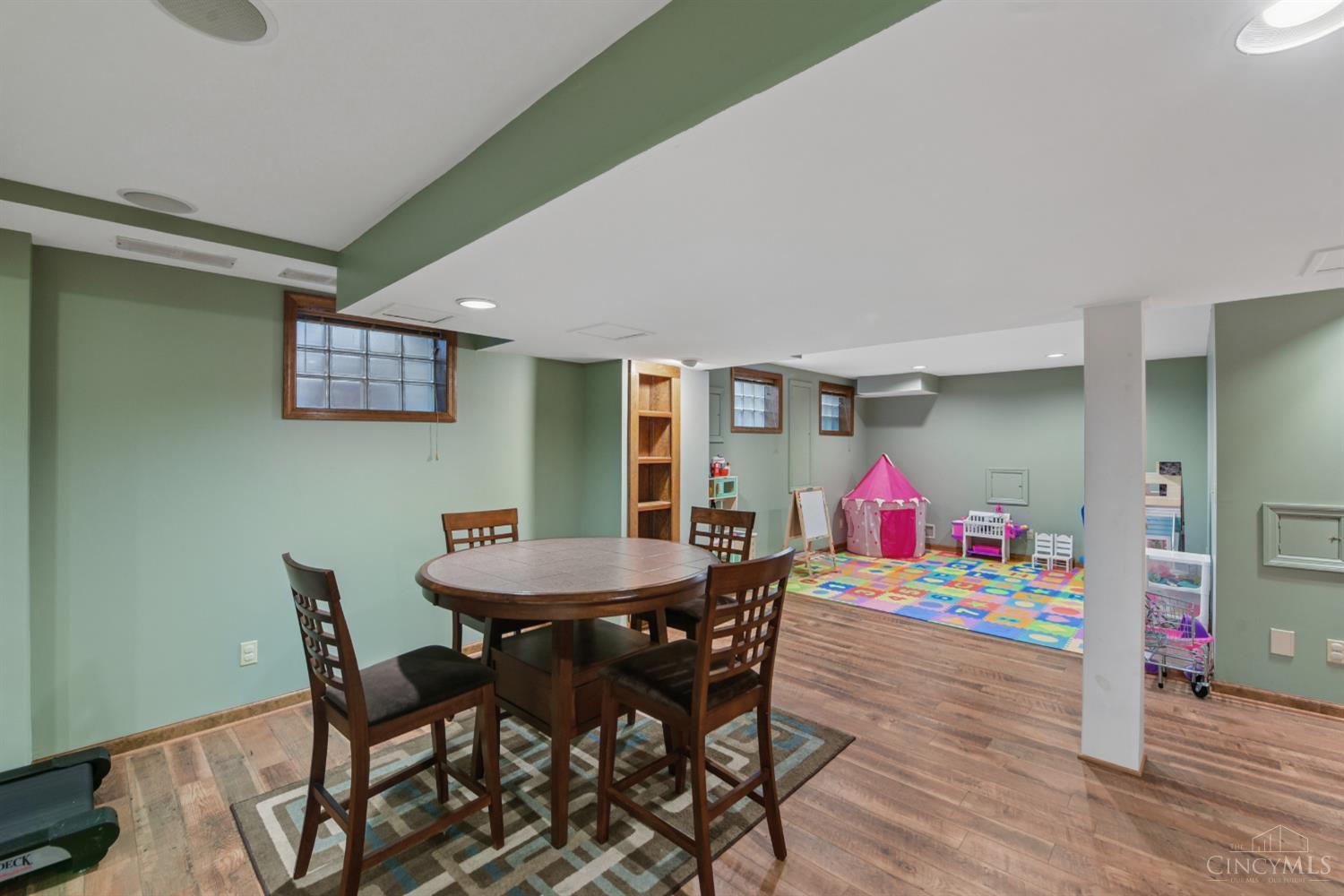 119 Lexington Drive