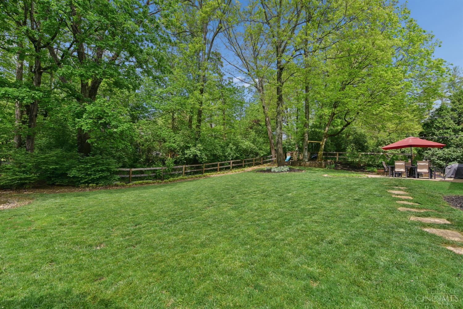 119 Lexington Drive