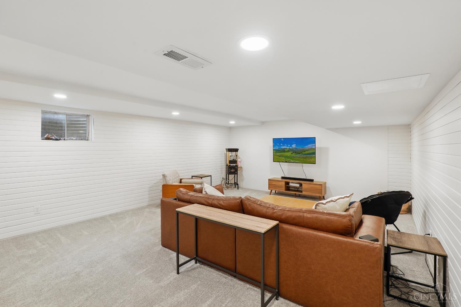 8049 Shade Tree Drive