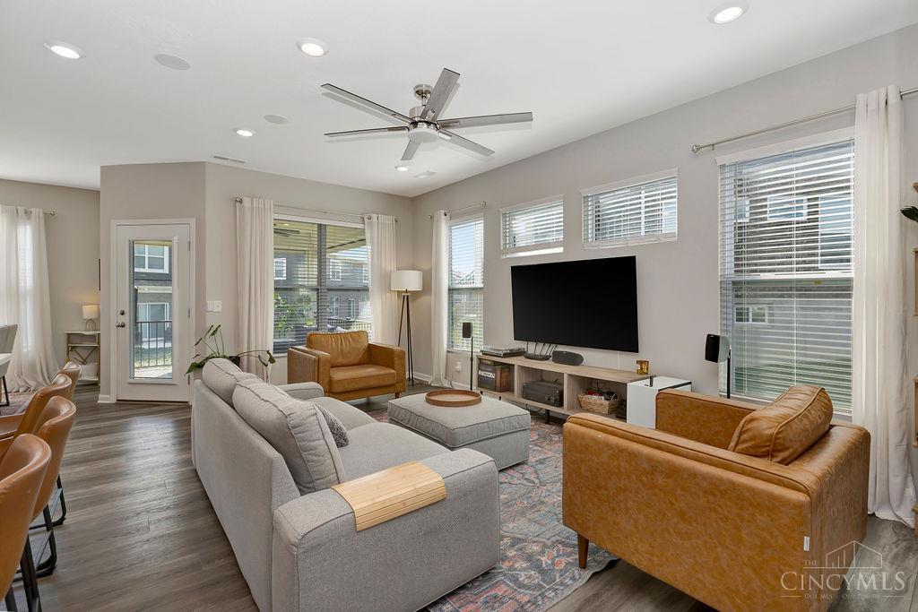 4891 Osprey Pointe Drive