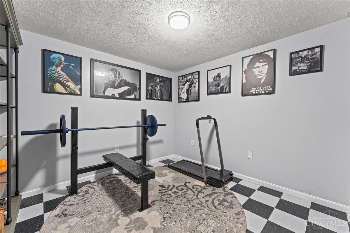 932 Waynoka Drive