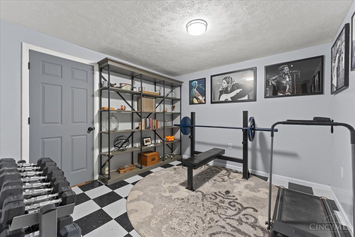 932 Waynoka Drive