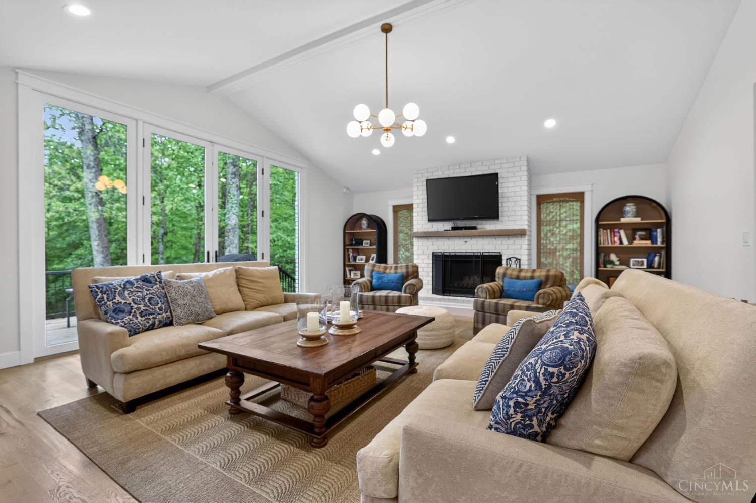 10552 Tanagerhills Drive