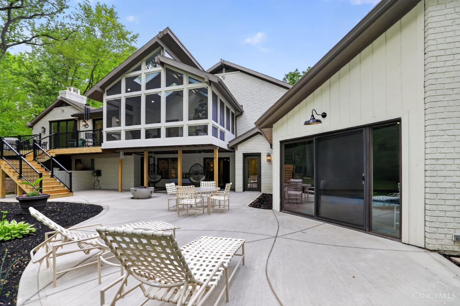 10552 Tanagerhills Drive