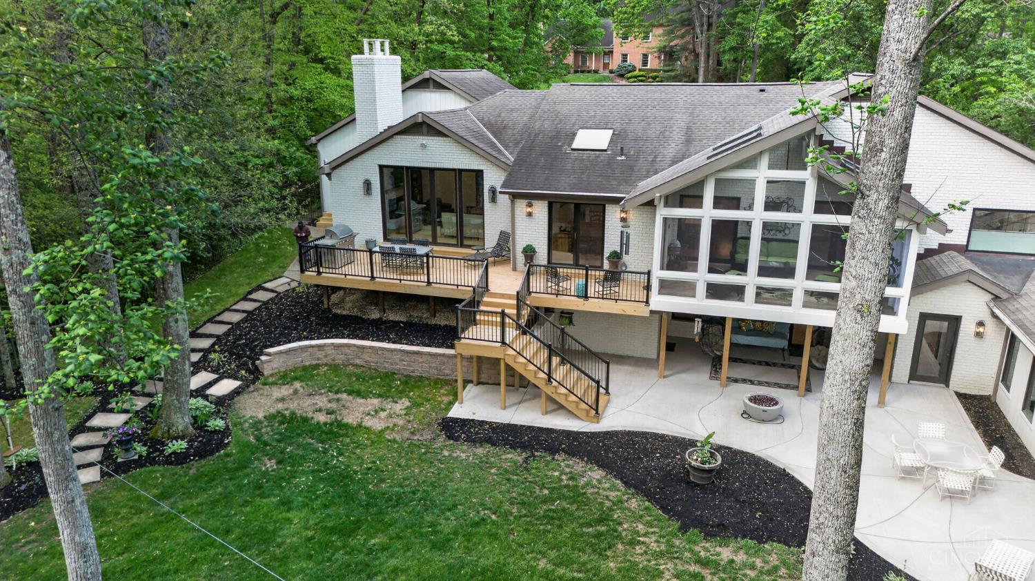 10552 Tanagerhills Drive