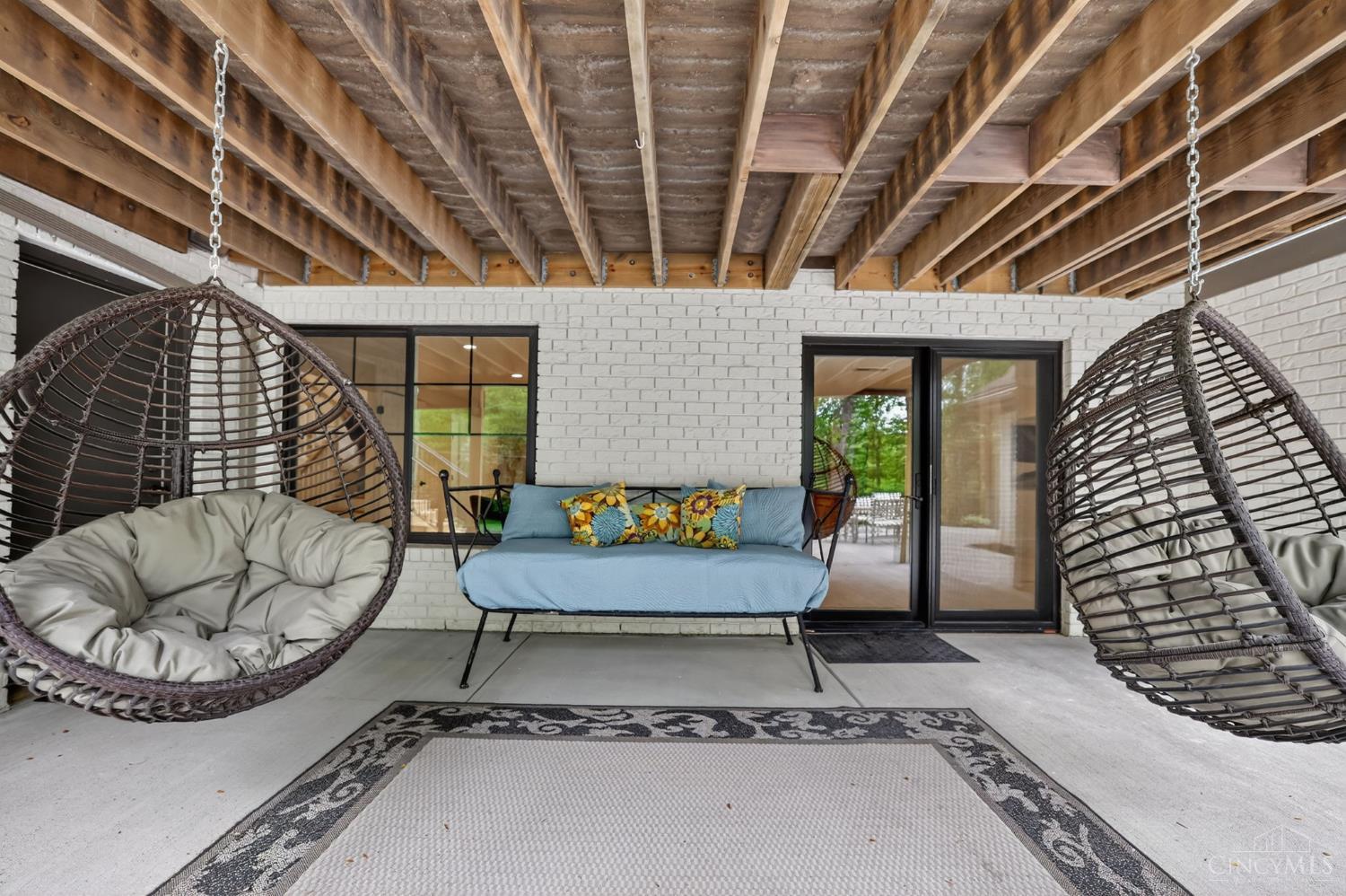 10552 Tanagerhills Drive