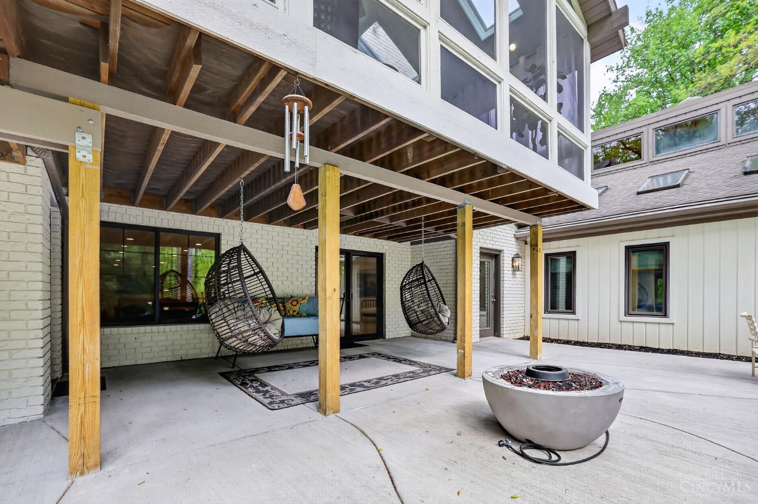 10552 Tanagerhills Drive