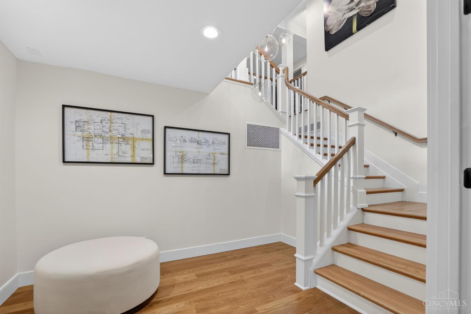 10552 Tanagerhills Drive