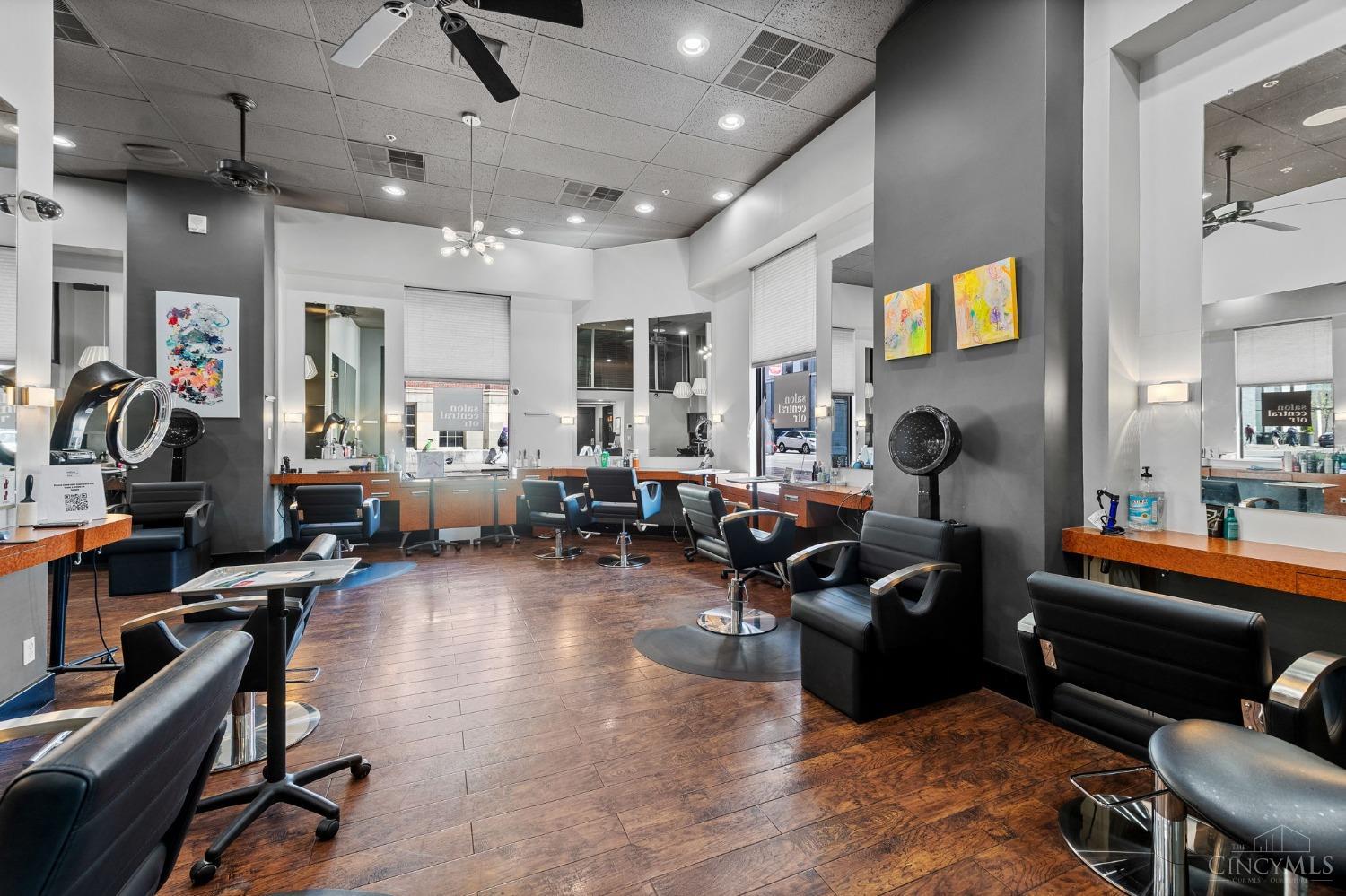 30 E Central Parkway 102