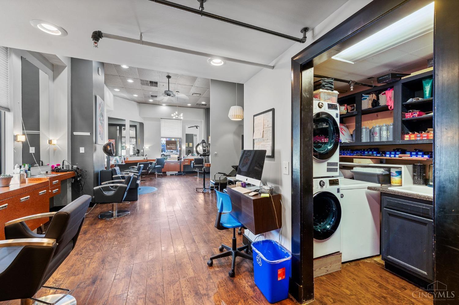 30 E Central Parkway 102