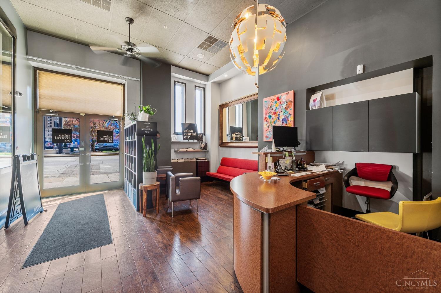 30 E Central Parkway 102