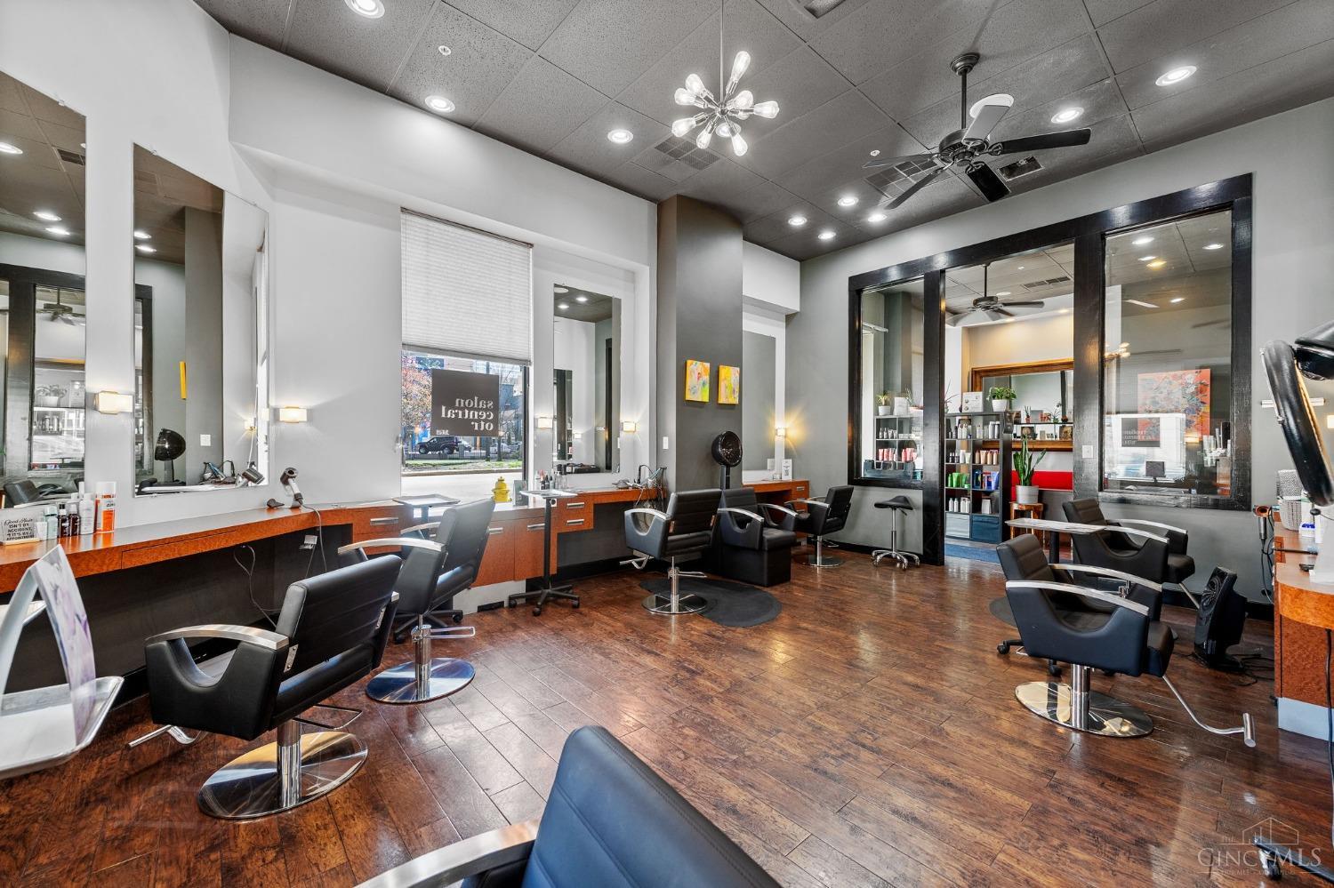 30 E Central Parkway 102