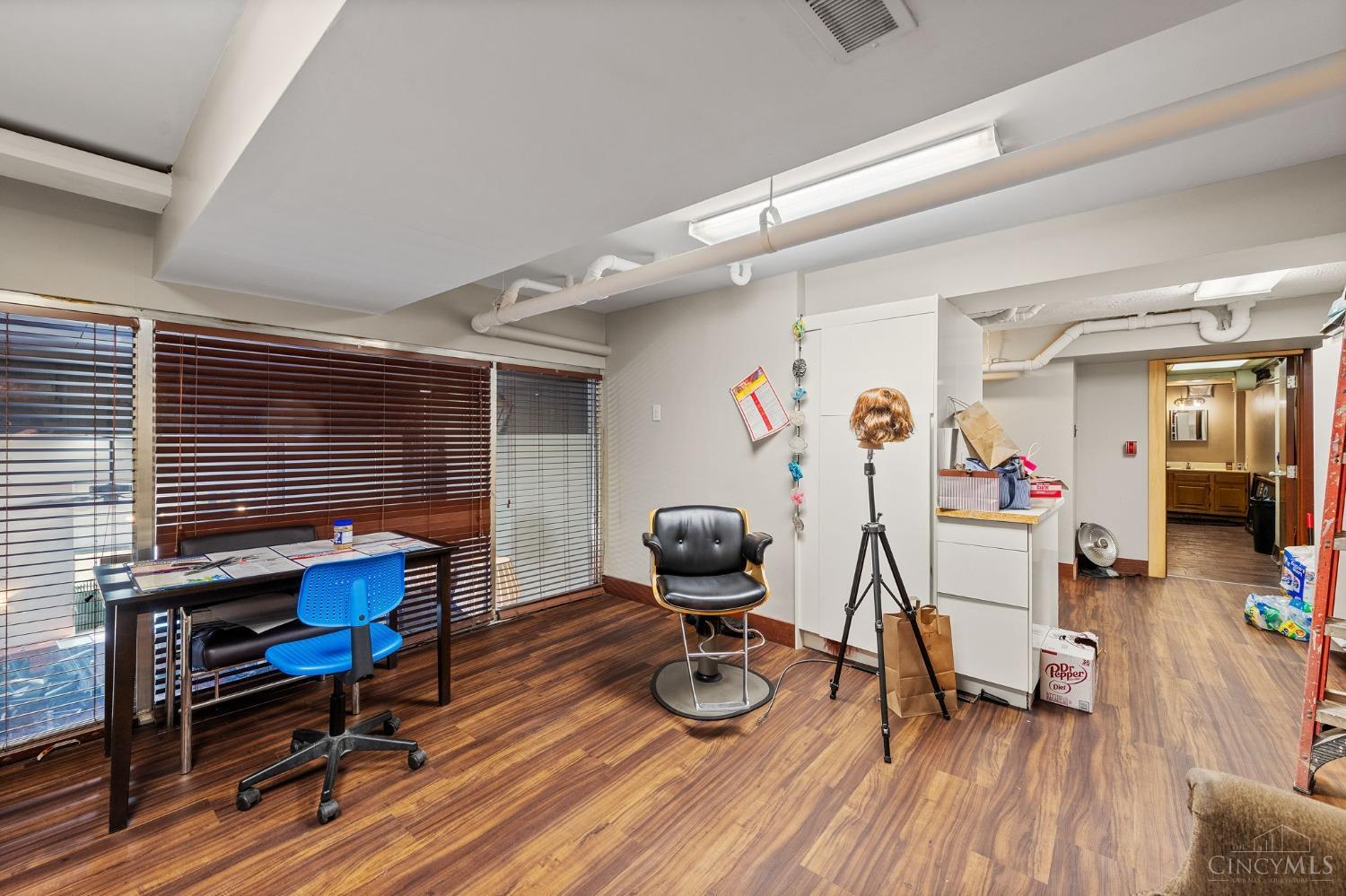 30 E Central Parkway 102