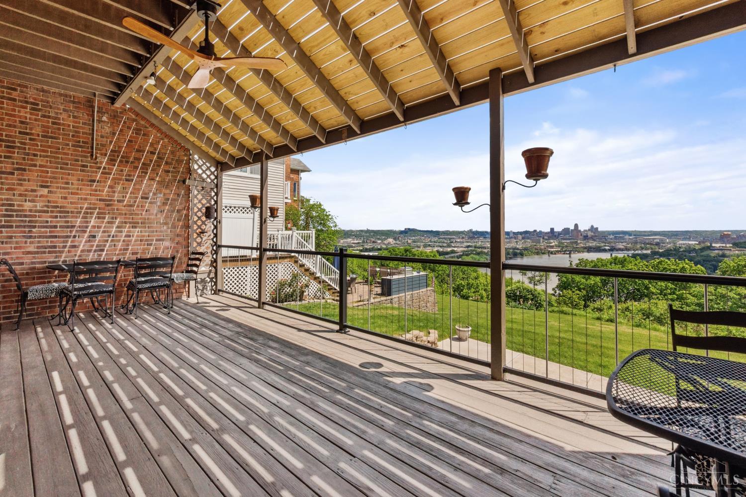382 Grand Avenue 1