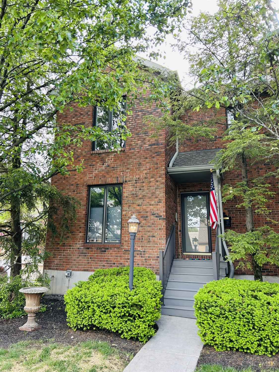 382 Grand Avenue 1