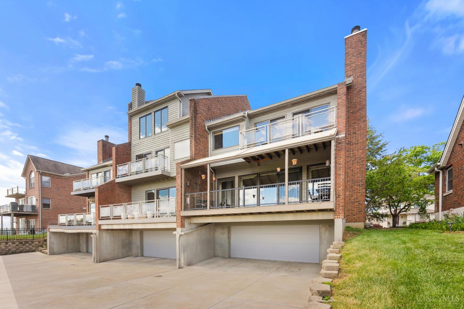382 Grand Avenue 1