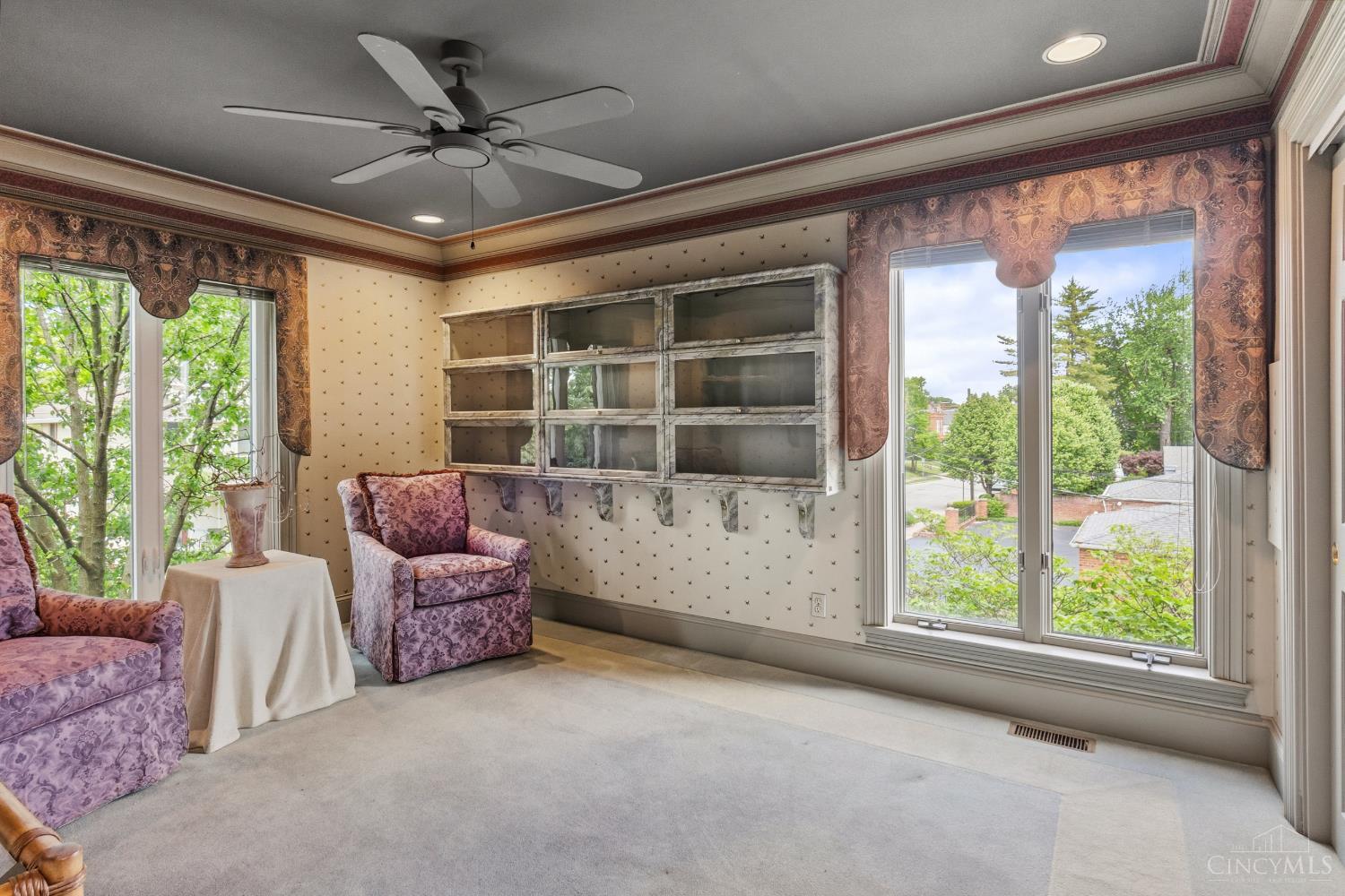 382 Grand Avenue 1