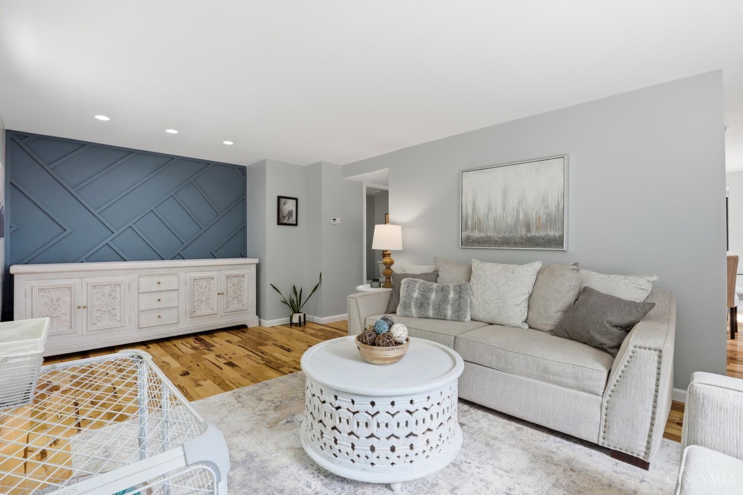 449 Dartmouth Circle