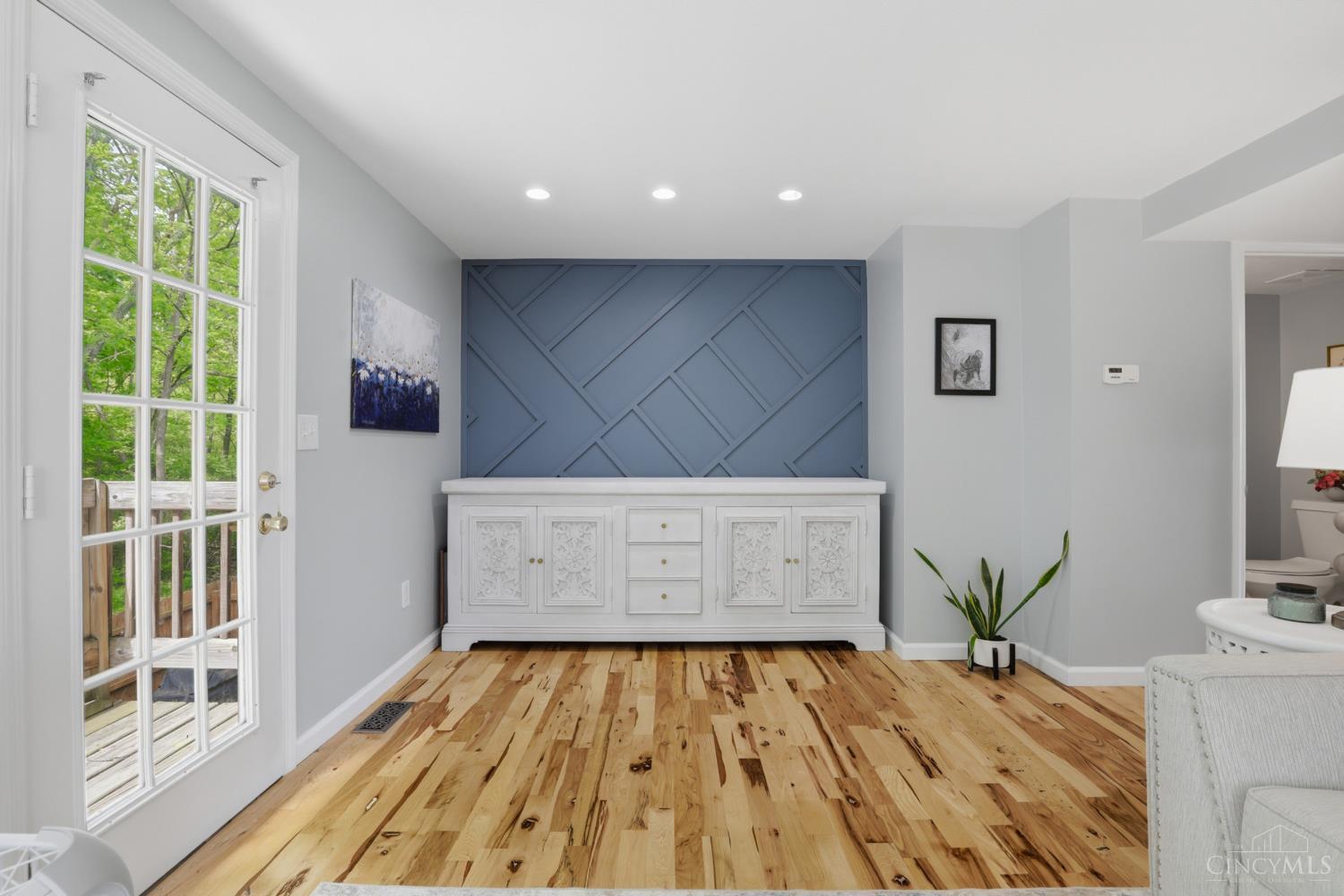 449 Dartmouth Circle