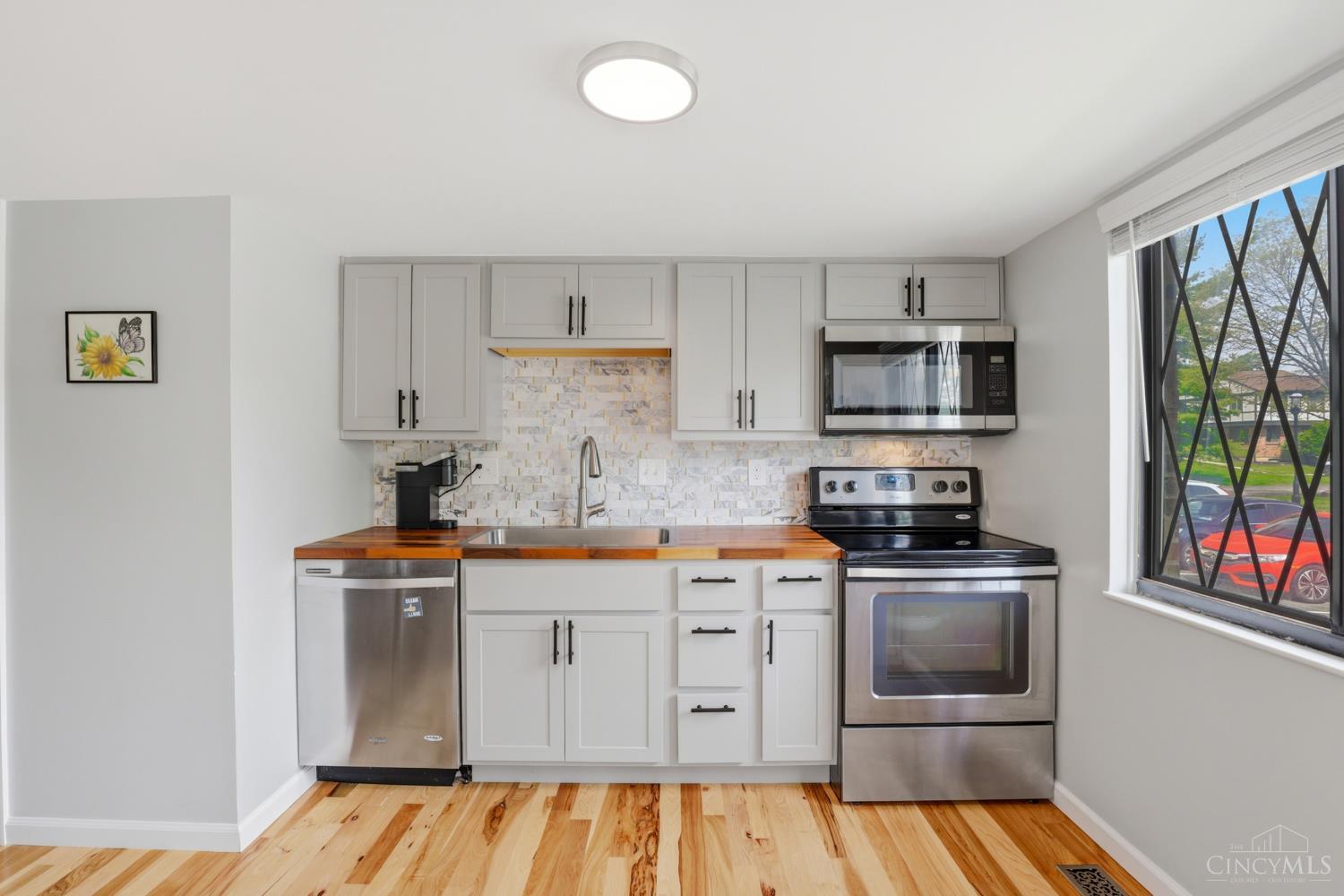 449 Dartmouth Circle