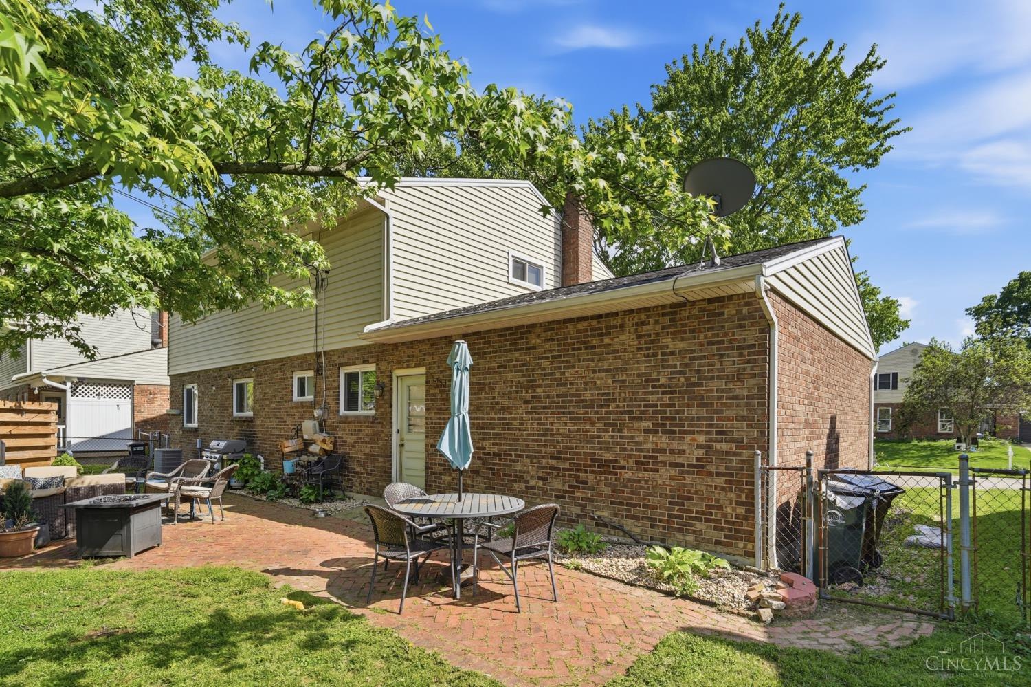 8616 Linderwood Lane