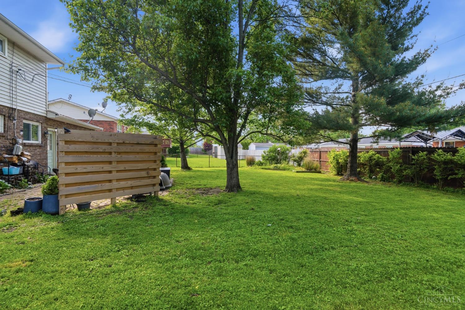 8616 Linderwood Lane