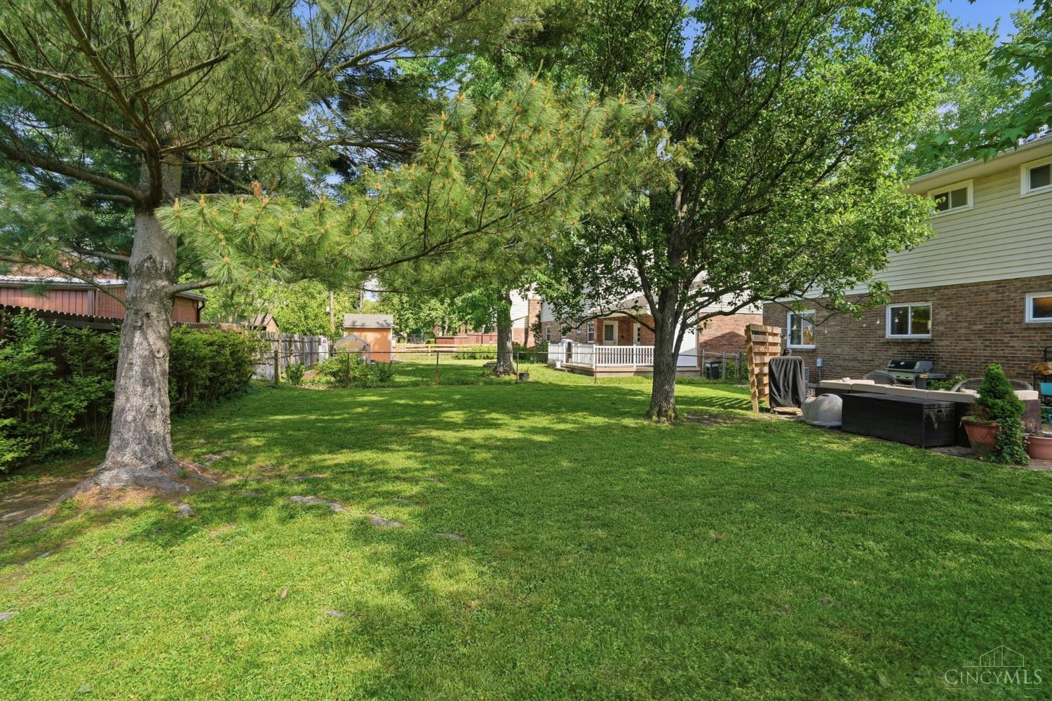 8616 Linderwood Lane