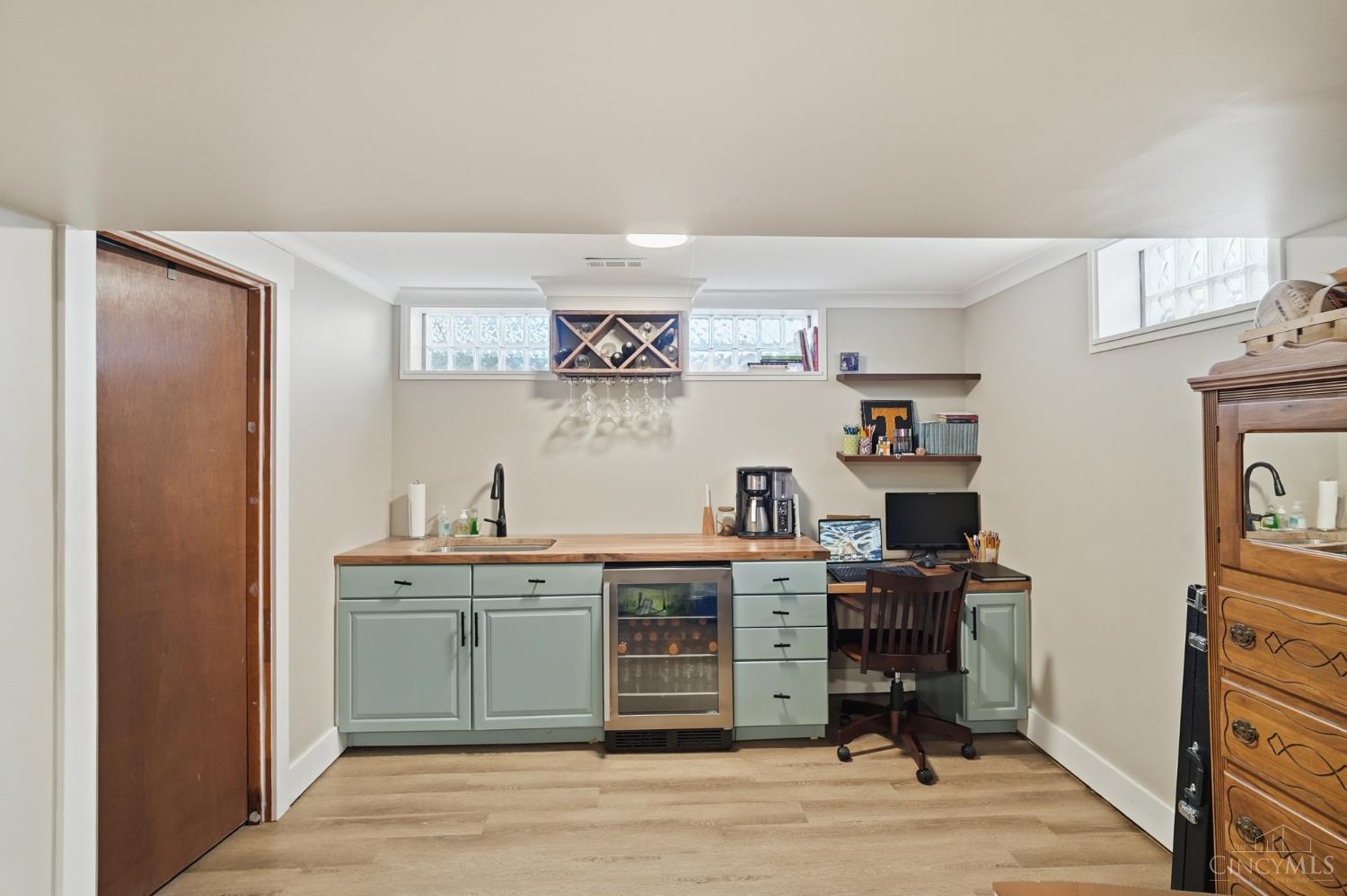 8616 Linderwood Lane