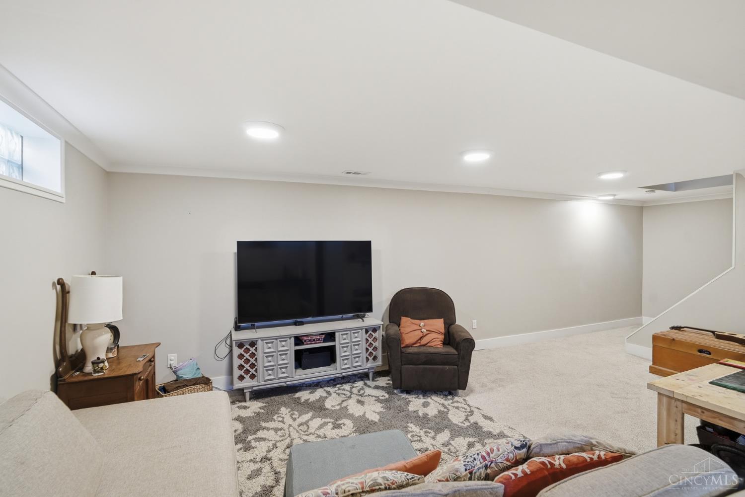 8616 Linderwood Lane