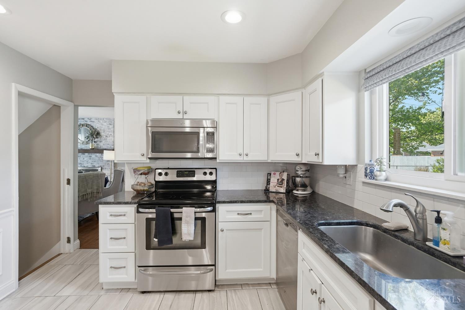 8616 Linderwood Lane