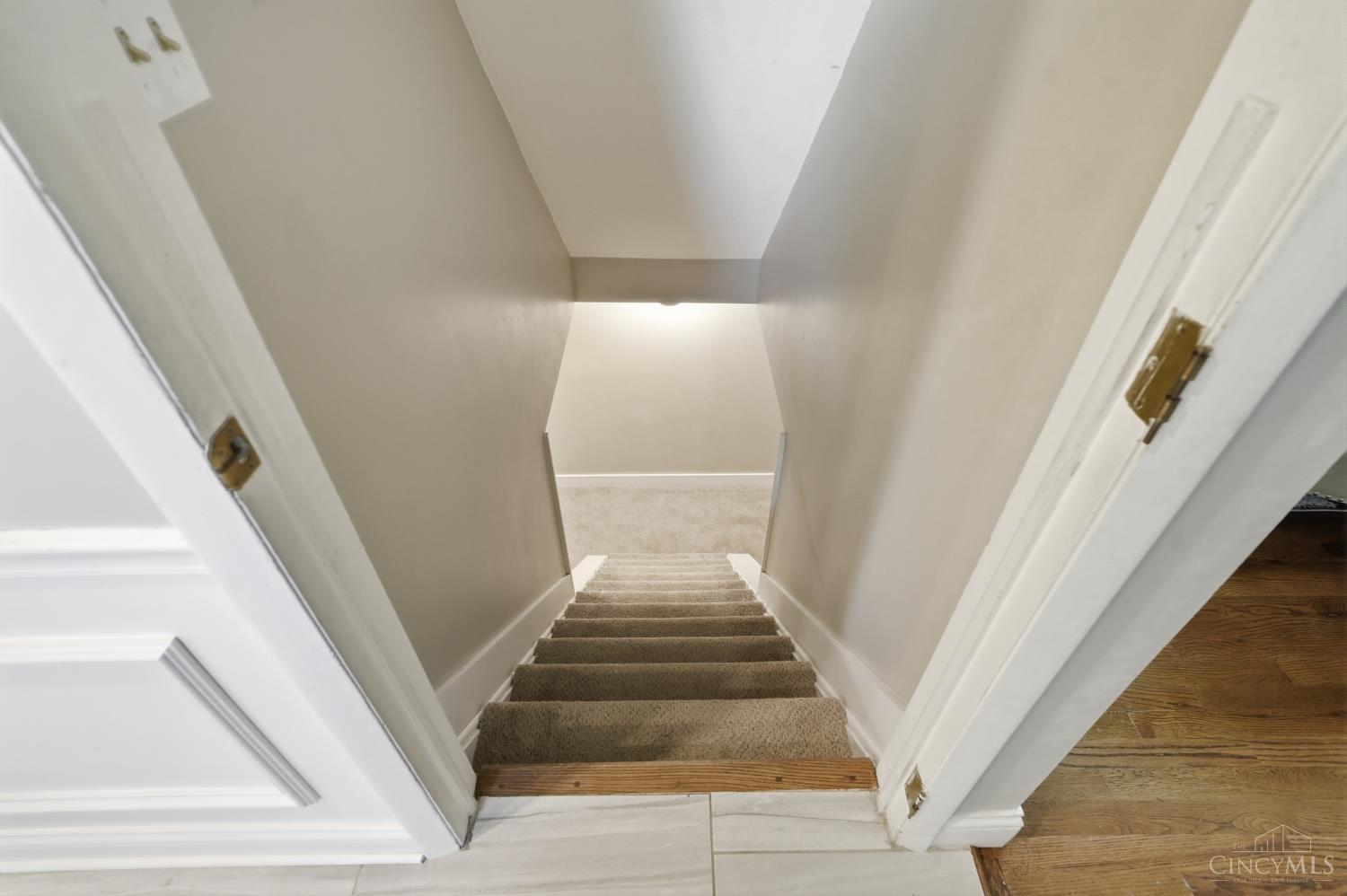 8616 Linderwood Lane