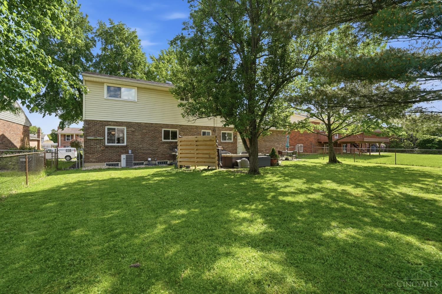 8616 Linderwood Lane