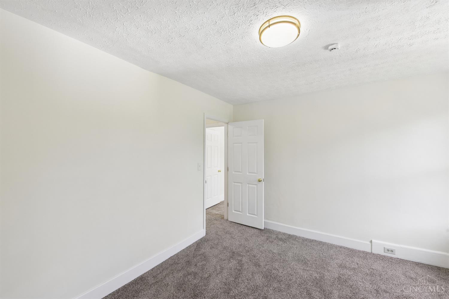 1524 Adams Road
