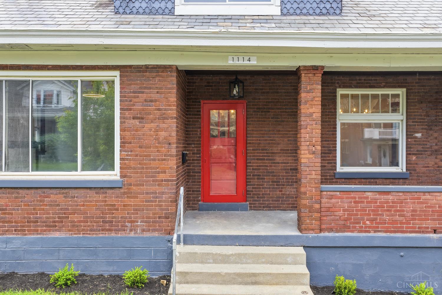 1114 Winfield Avenue