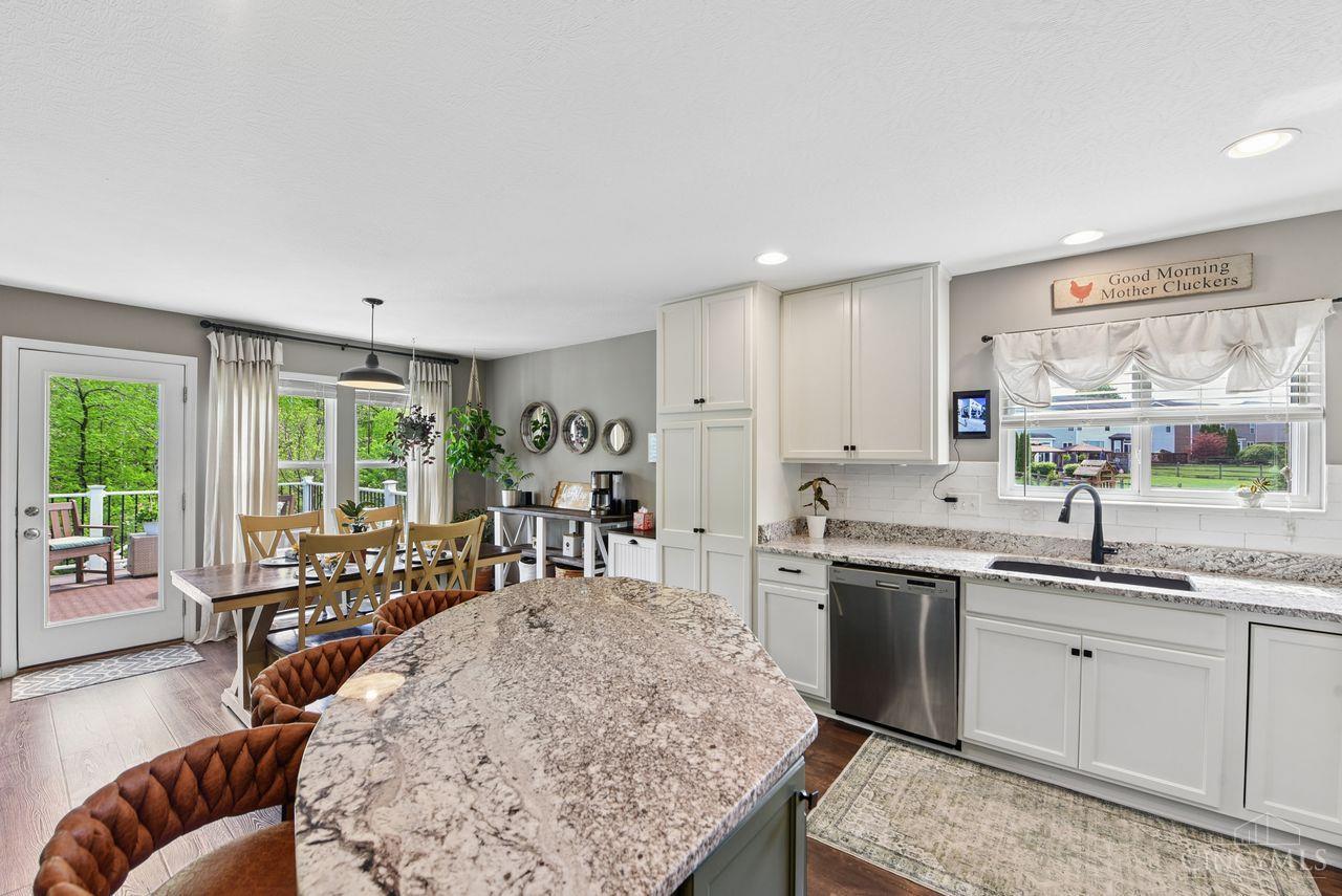 4223 Hunting Hawk Drive