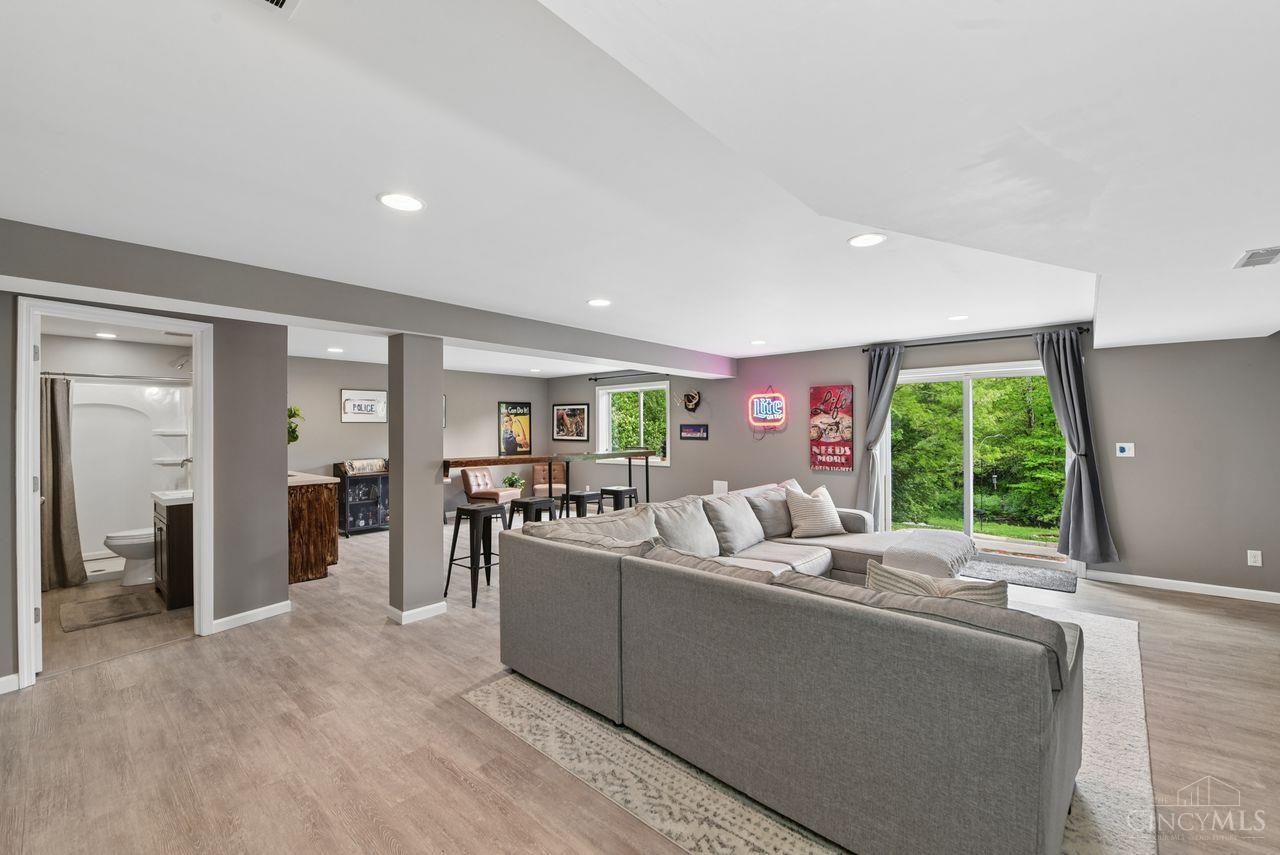 4223 Hunting Hawk Drive
