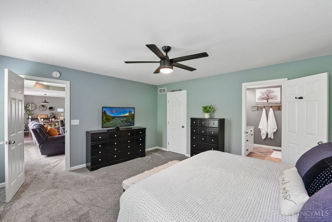 4223 Hunting Hawk Drive