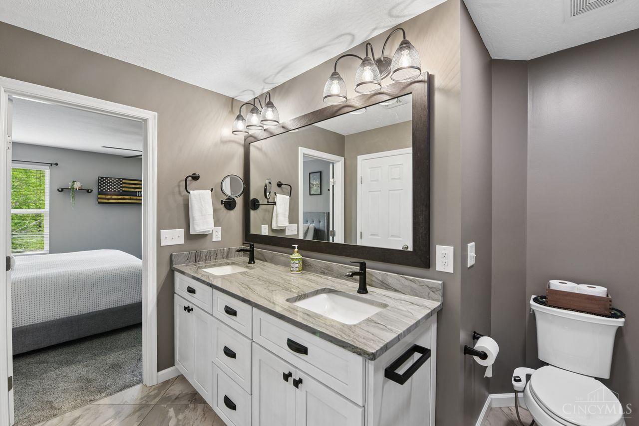 4223 Hunting Hawk Drive