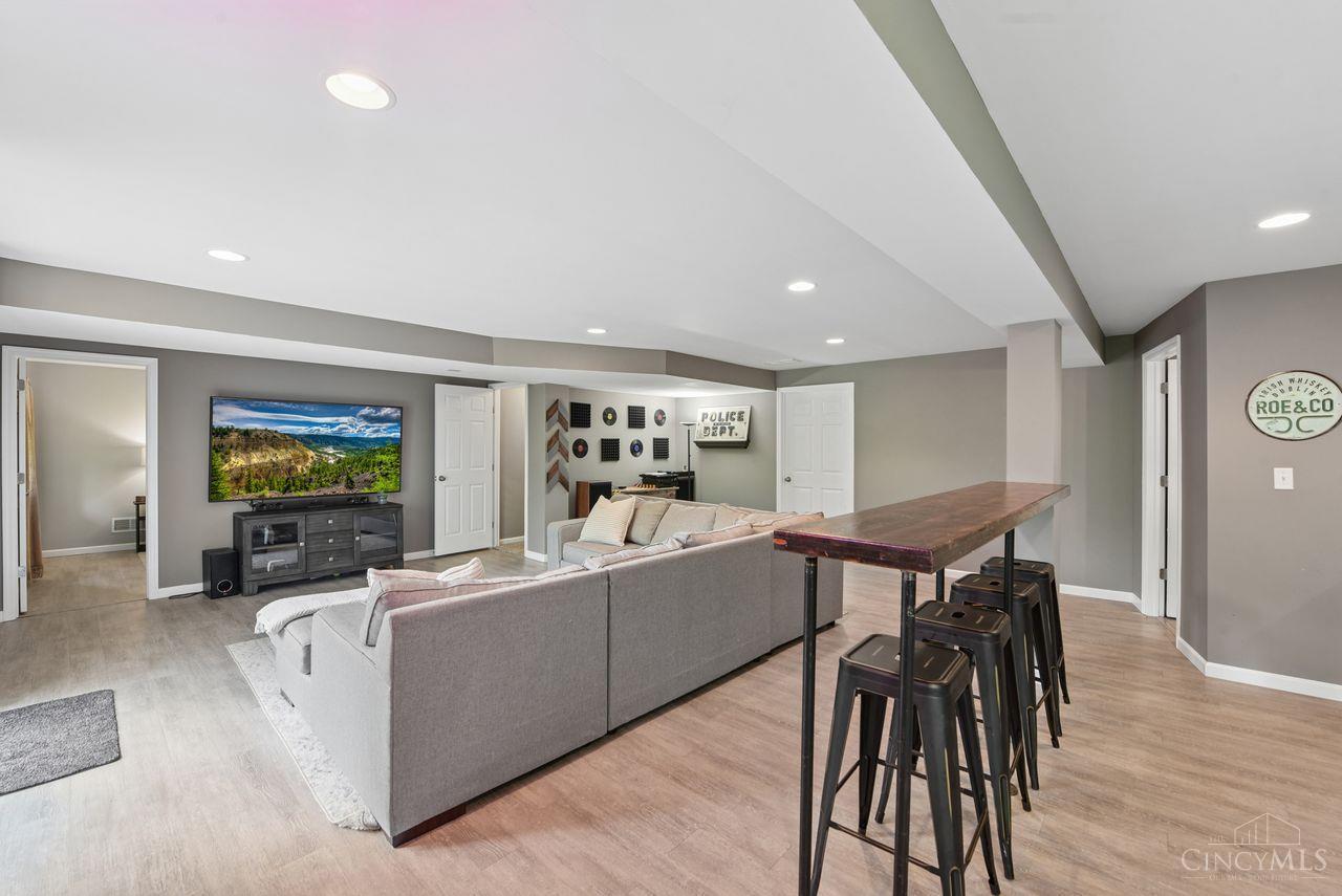 4223 Hunting Hawk Drive
