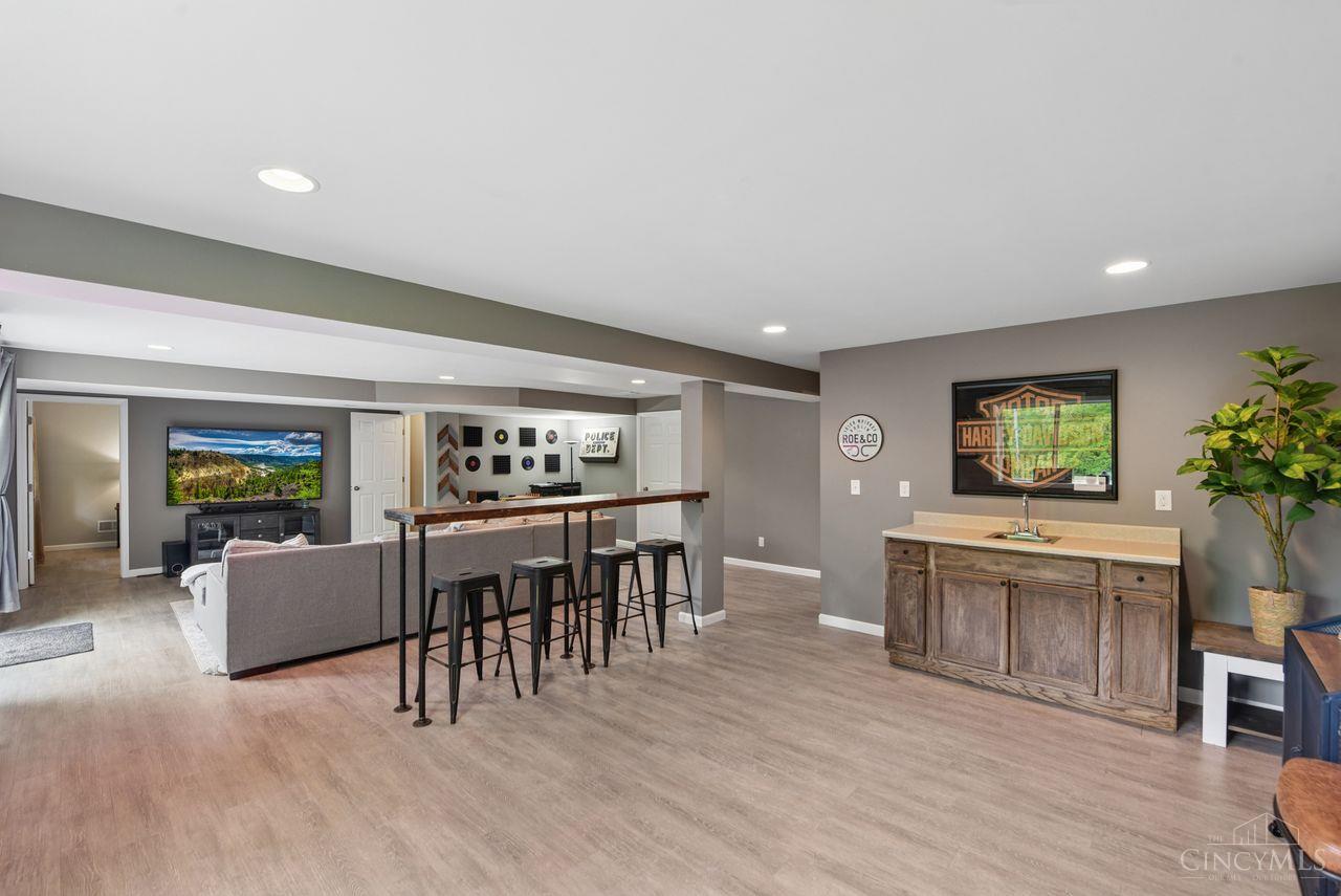 4223 Hunting Hawk Drive