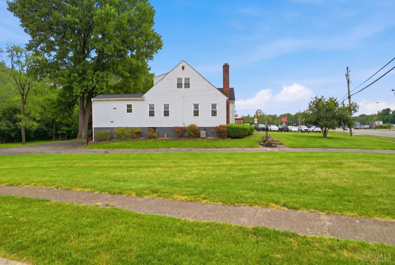 1042 Old U S Route 52