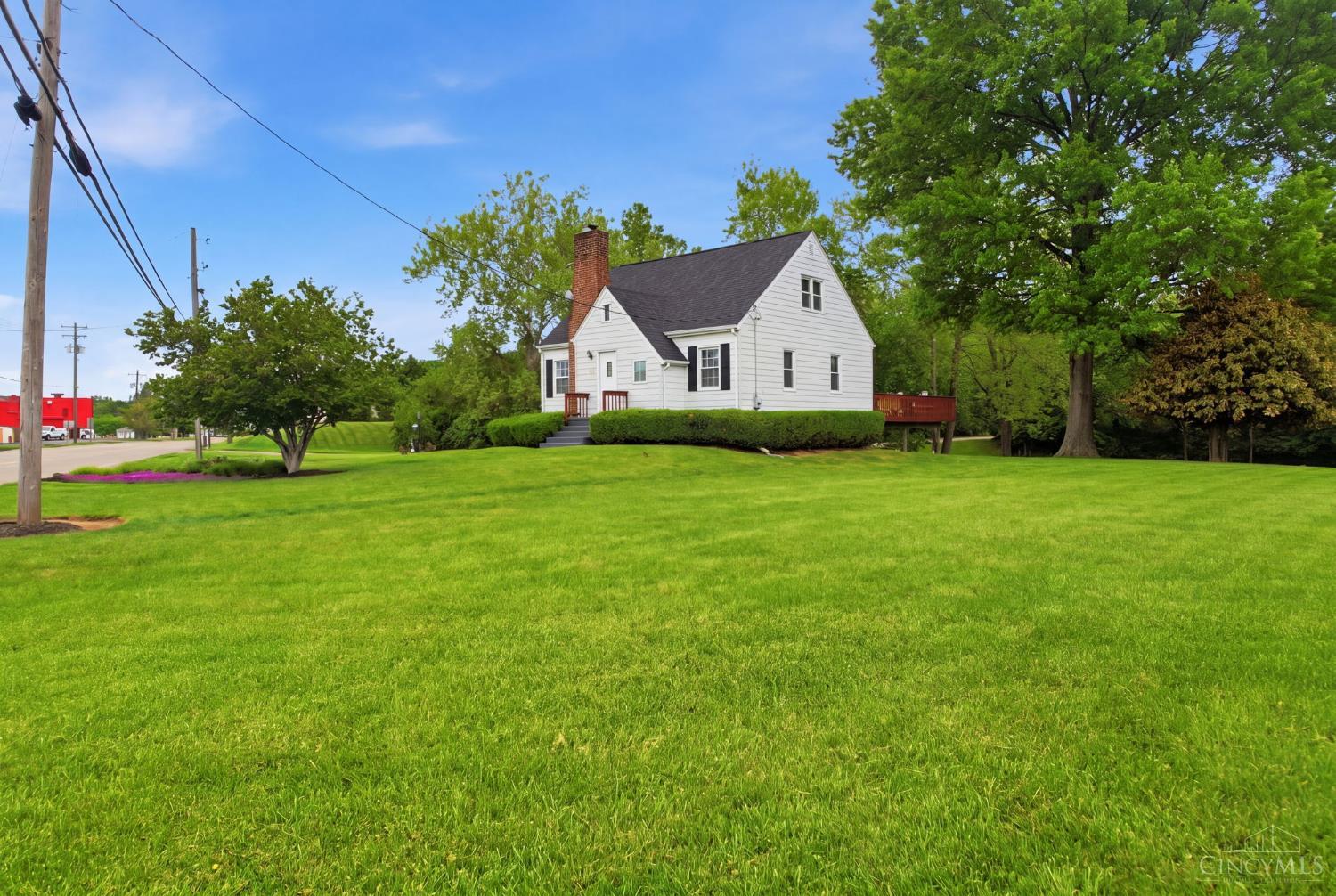 1042 Old U S Route 52