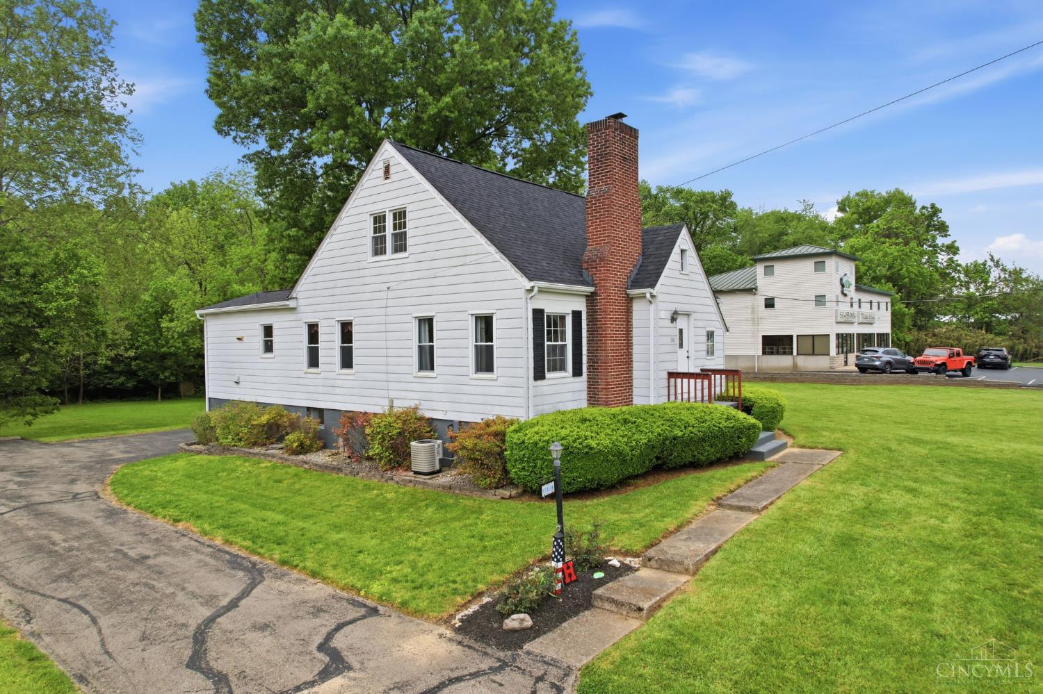 1042 Old U S Route 52