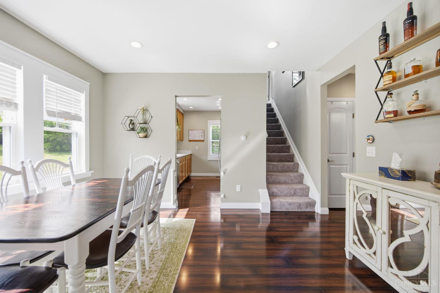 3654 Boomer Road