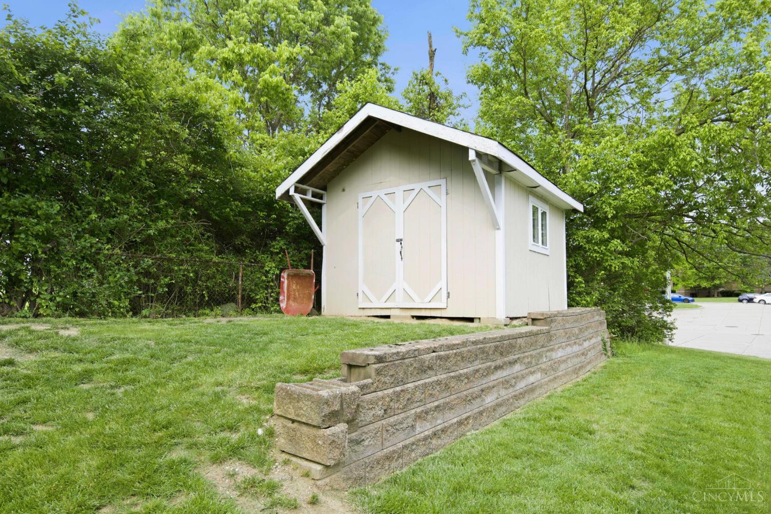 3654 Boomer Road