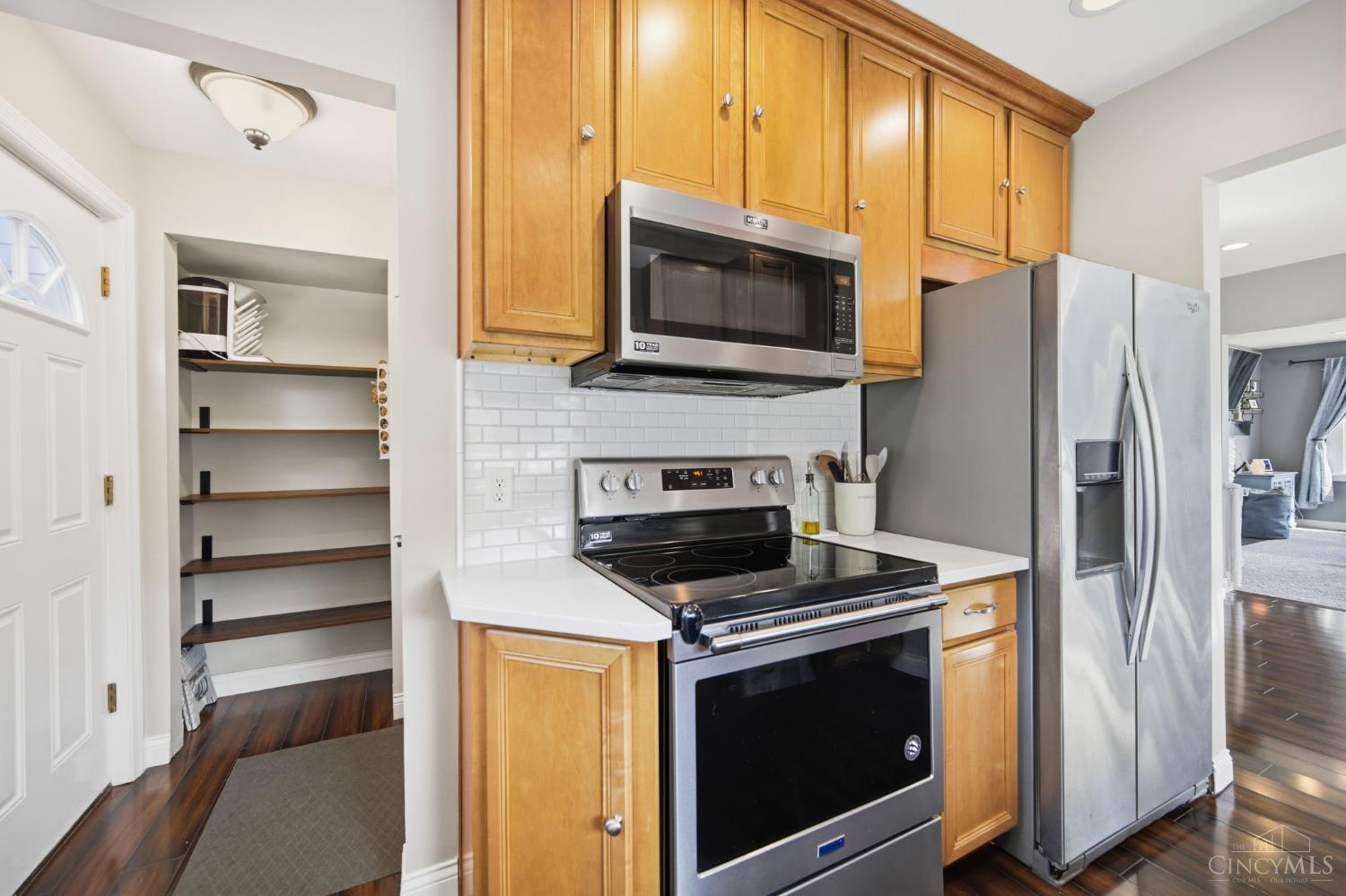 3654 Boomer Road