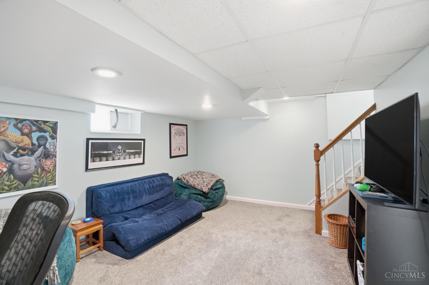1325 Edwards Road