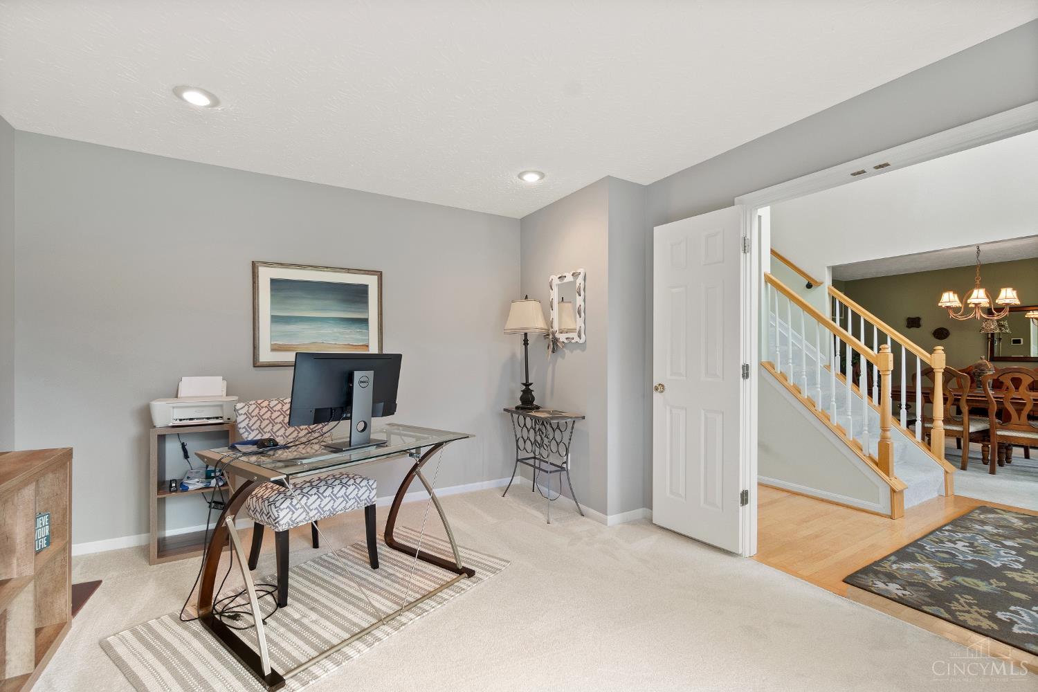 6120 Greenbrier Glen